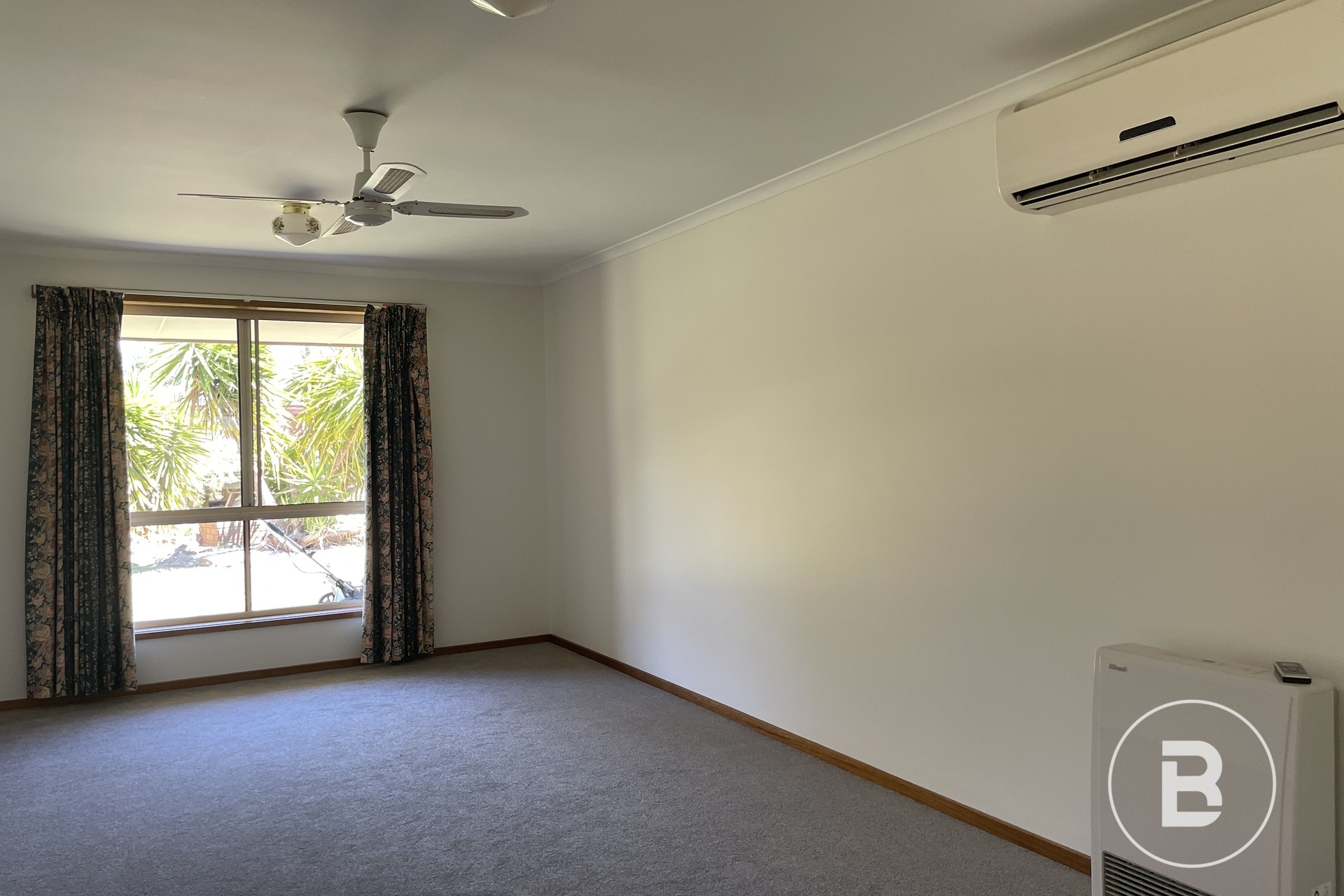 3 ALEXANDER AV, MARYBOROUGH VIC 3465, 0 habitaciones, 0 baños, House