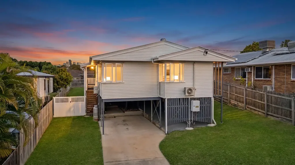 West Rockhampton 3Phòng ngủ FLAWLESSLY RENOVATED, PERFECTLY POSITIONED