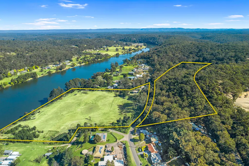 Cumberland Reach 3 Slaapkamer Hawkesbury Riverfront Living with Boat Ramp, Jetty & Large Rural Shed