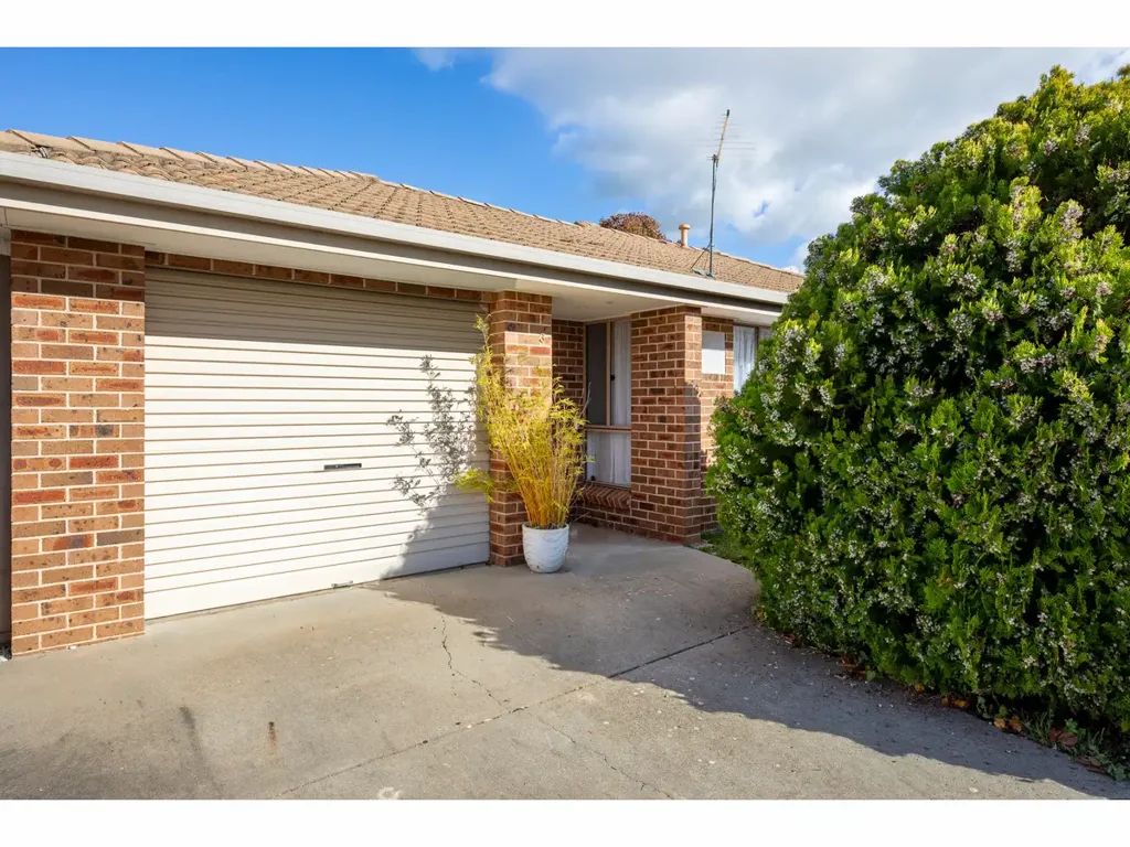 West Wodonga 2房  SPACIOUS UNIT - QUIET POSITION
