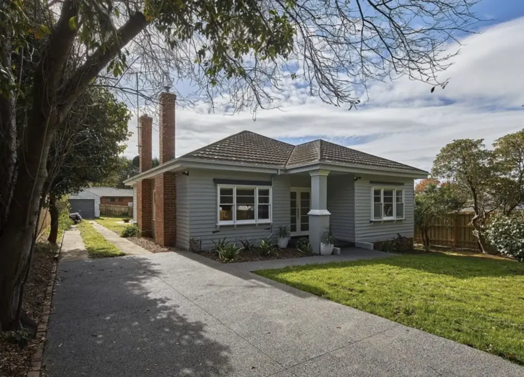 5 Victoria Street, Drouin, VIC 3818