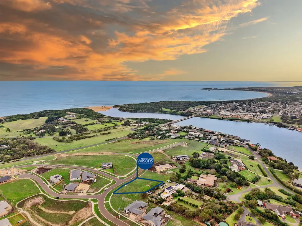 Warrnambool  BUILD TO CAPTURE THE VIEW