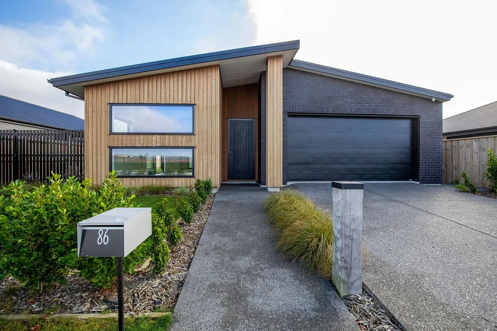 Rolleston 4 Bedroom Move-In Ready & Waiting for You