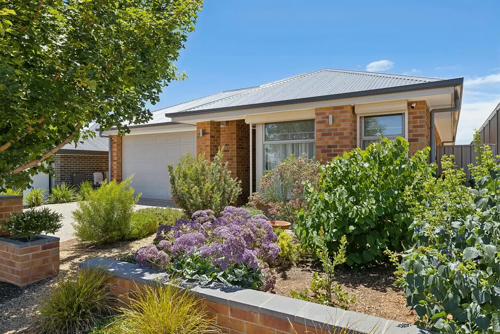 Mount Barker 4ਬੈੱਡਰੂਮ Immaculate family home on a well-established 400m² allotment