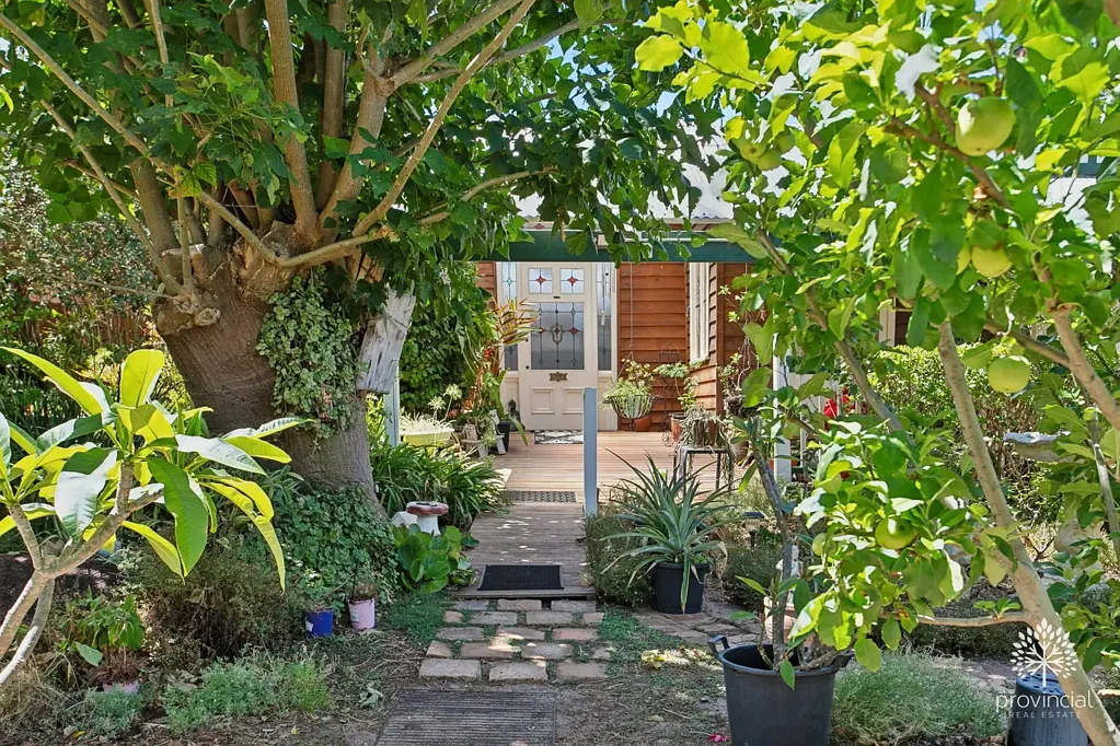 15 Orange Valley Road, Kalamunda, WA 6076