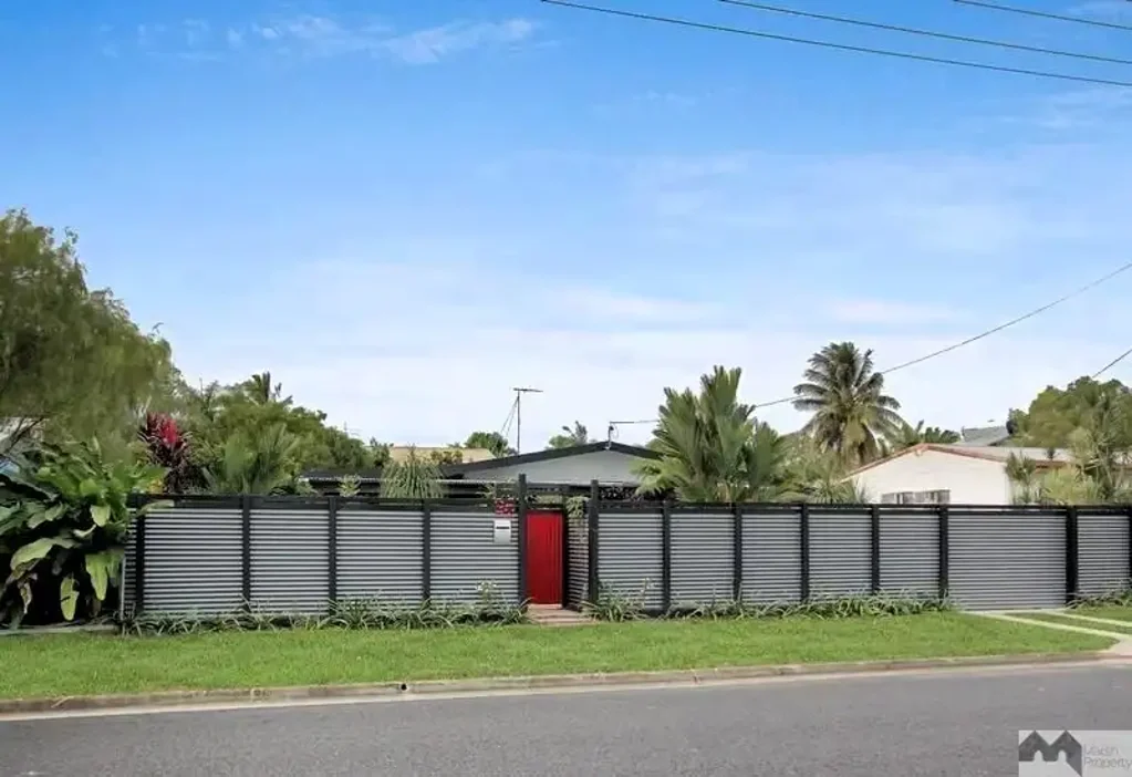26 Armbrust Street, Manoora, QLD 4870