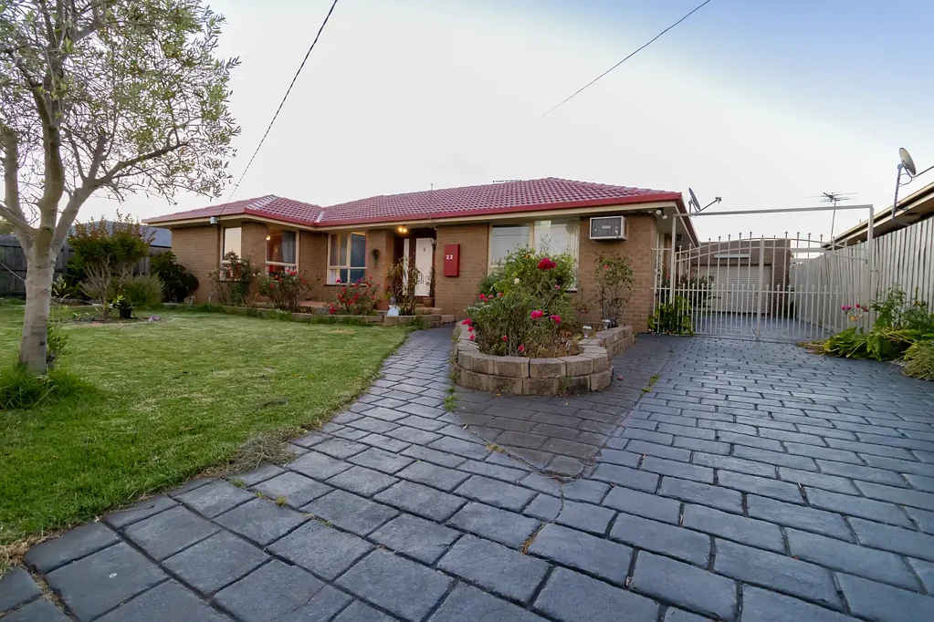 Spacious Family Home with a great location!