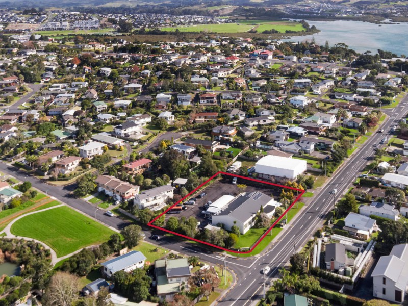 Residential  Mixed Housing Urban Zone