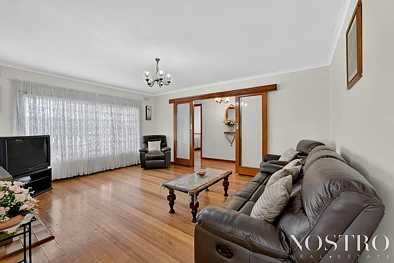 4 Karingal Way, Thomastown, VIC 3074, 3 chambres, 1 salles de bain, House
