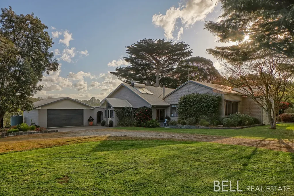 81 Emerald Monbulk Road, Emerald, VIC 3782