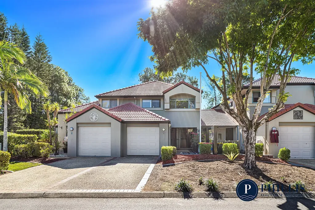 Hope Island 3ਬੈੱਡਰੂਮ Renovated Townhouse With Substantial Entertaining Deck!