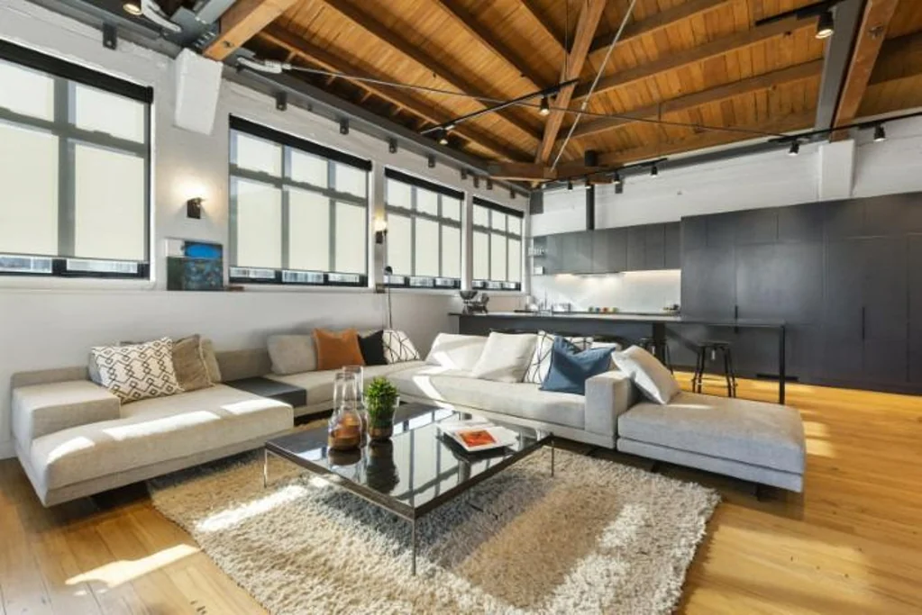 Bespoke Botanica Complex Apartment