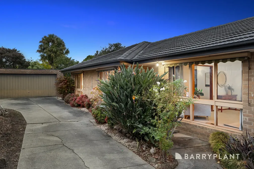 16 Clifford Street, Bayswater, VIC 3153