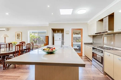 地址保密, Banksia Beach, QLD 4507, 4房, 2浴, House