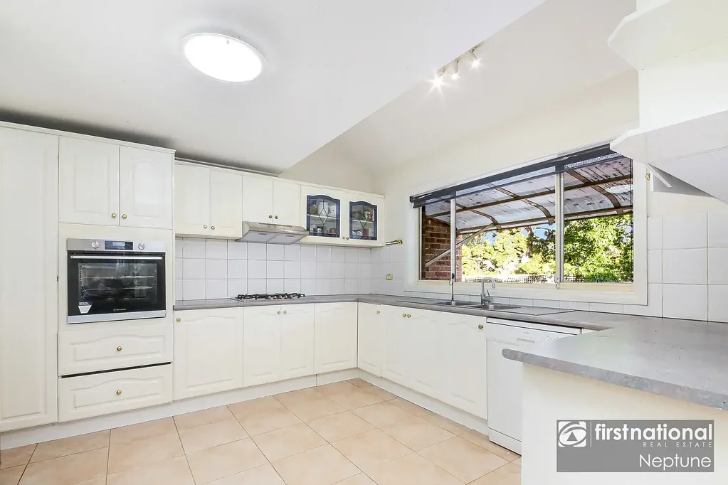121A Targo Road, Pendle Hill, NSW 2145