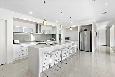 6 Villiers Drive, Point Cook, VIC 3030, 4房, 2浴, House