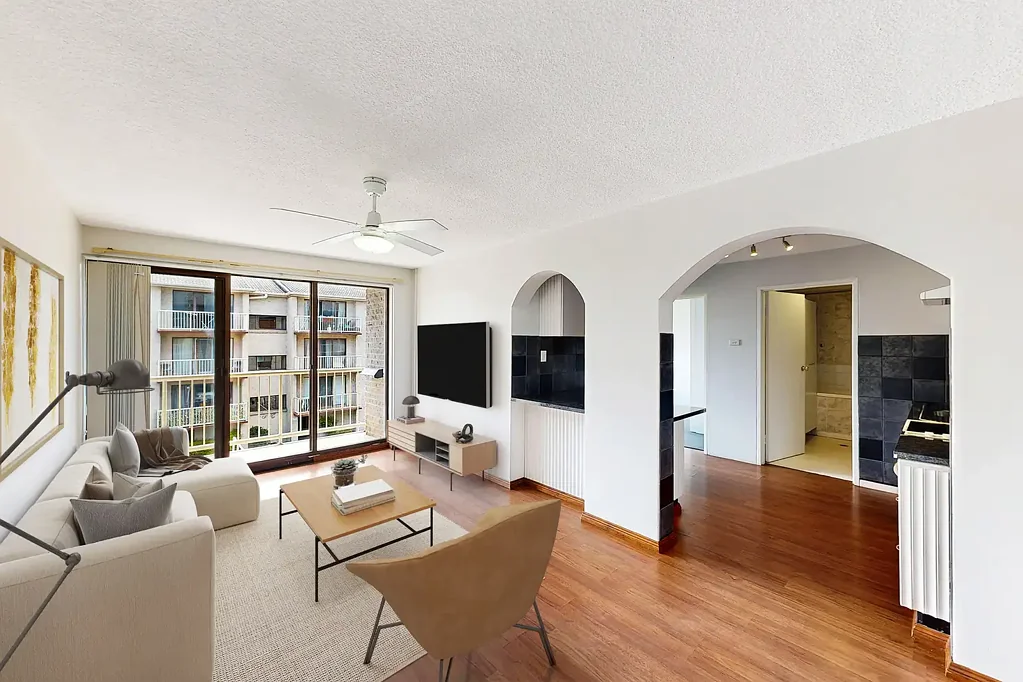 Level 2/43/5 Crest Road, Crestwood, NSW 2620