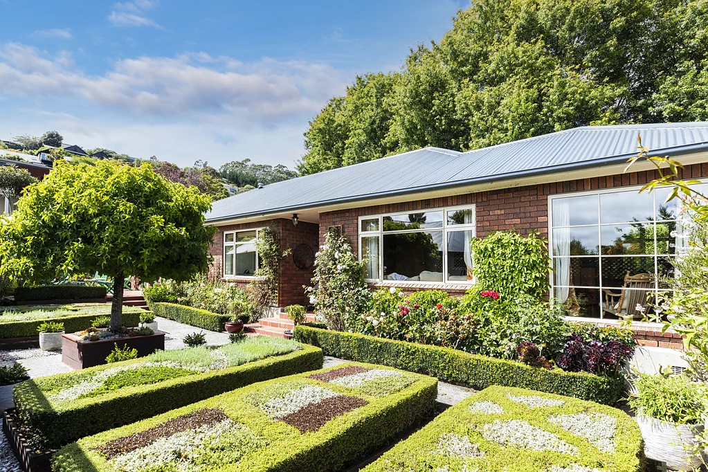 1 Sunvale Terrace, Cashmere, Christchurch, Canterbury