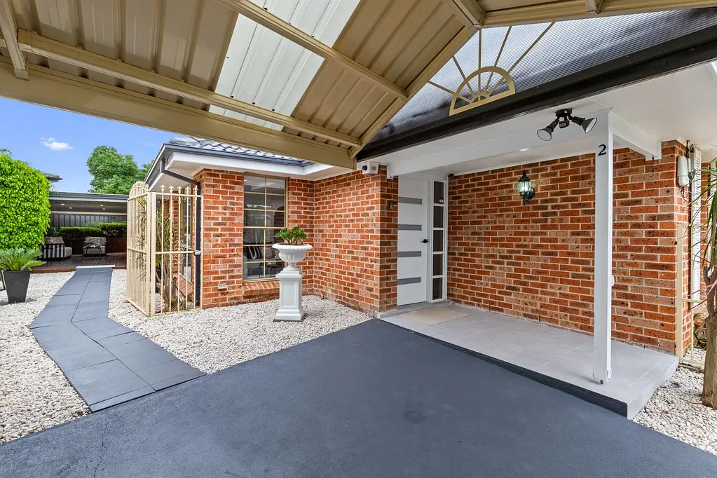 Greystanes 4 Slaapkamer Private & low maintenance family home
