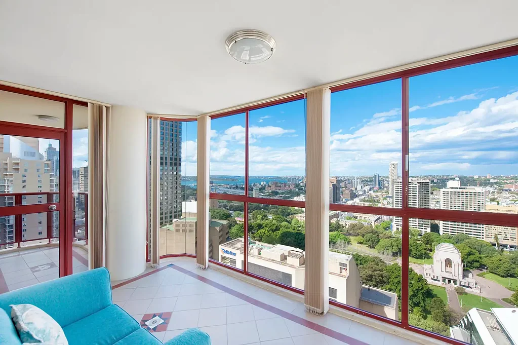BEAUTIFUL HIGH FLOOR APARTMENT  | Unfurnished