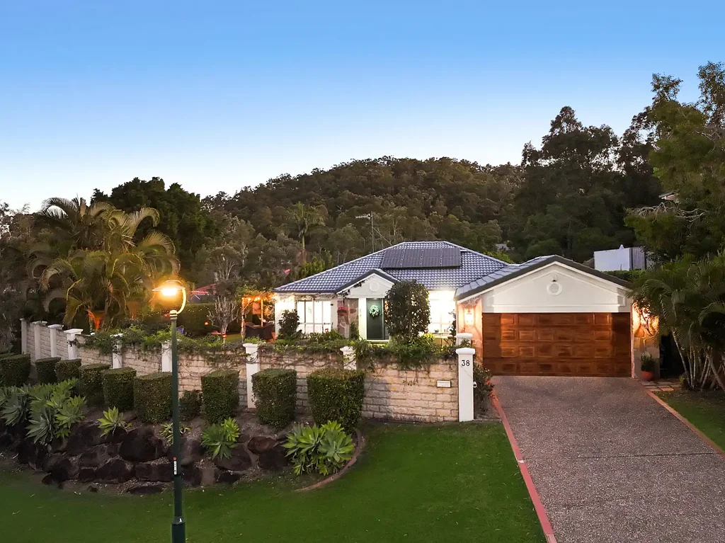 38 Langport Parade, Mudgeeraba, QLD 4213