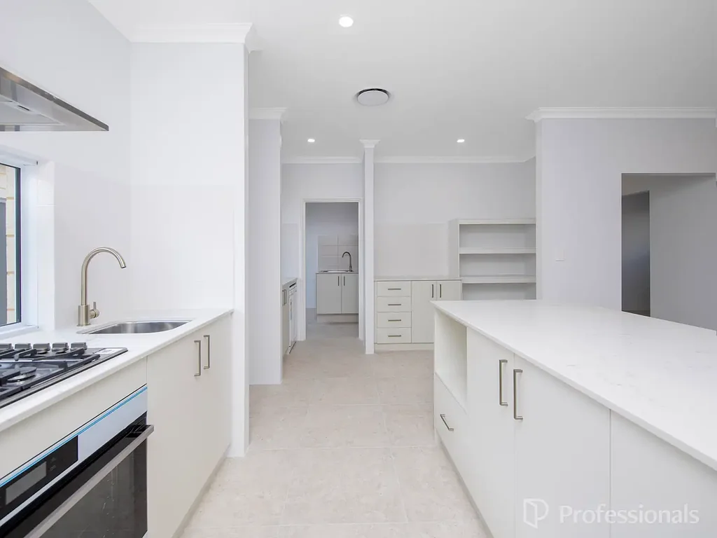 Modern Coastal Retreat!