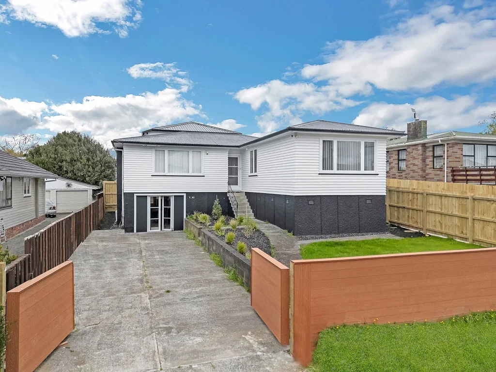 Manurewa East 3कमरा Where Your Story Finally Starts – A Sanctuary ...