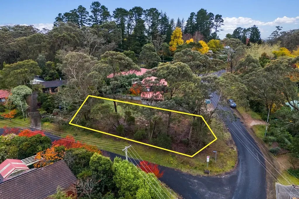 20 Cross Street, Blackheath, NSW 2785