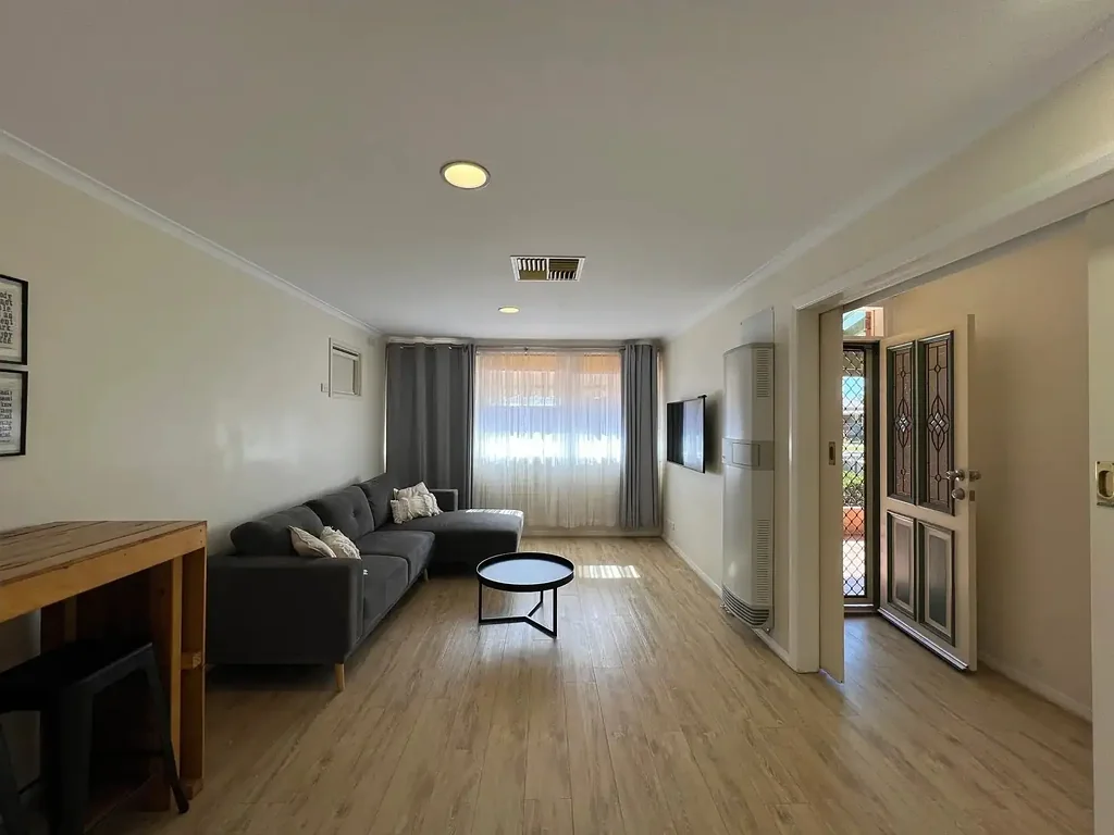 Central 2 Bedroom Unit