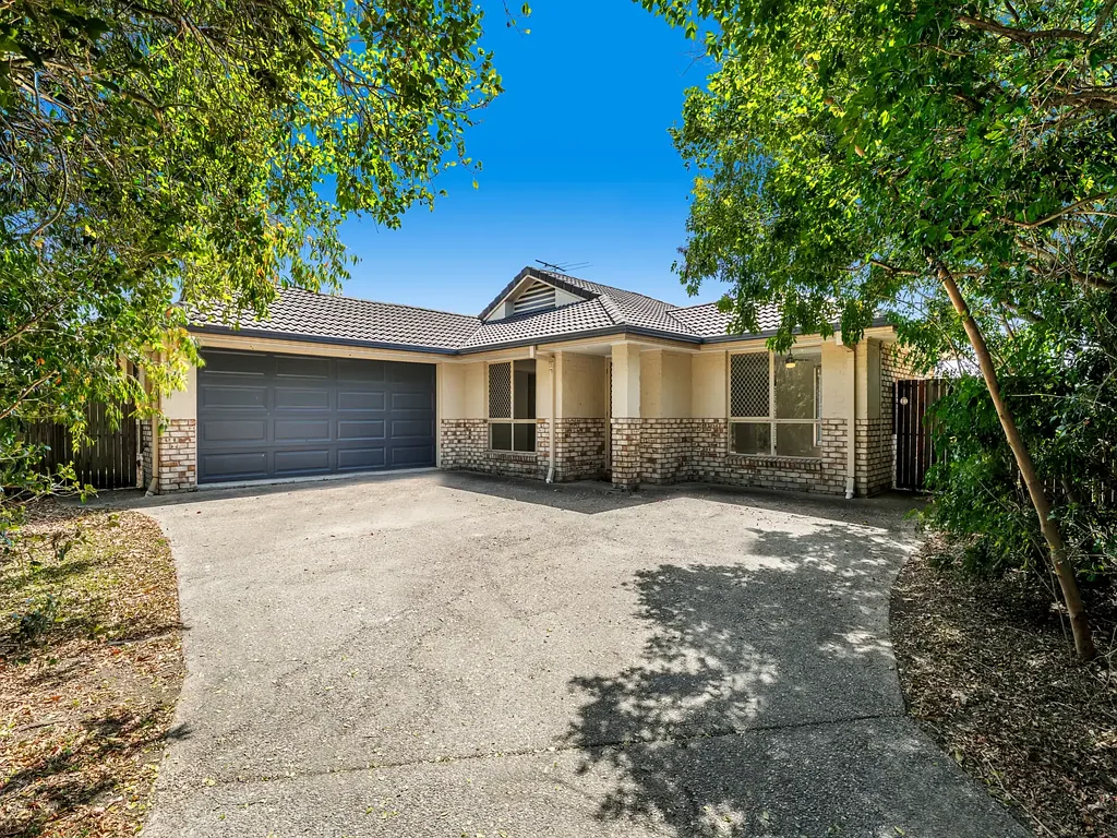 Bray Park 4침실 Spacious 4-Bedroom Family Home on 748m² - Move in Ready!