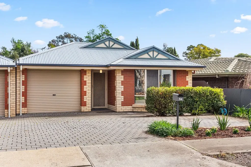 Sturt 3Moenga Easy-Care Living with Exceptional Convenience.
