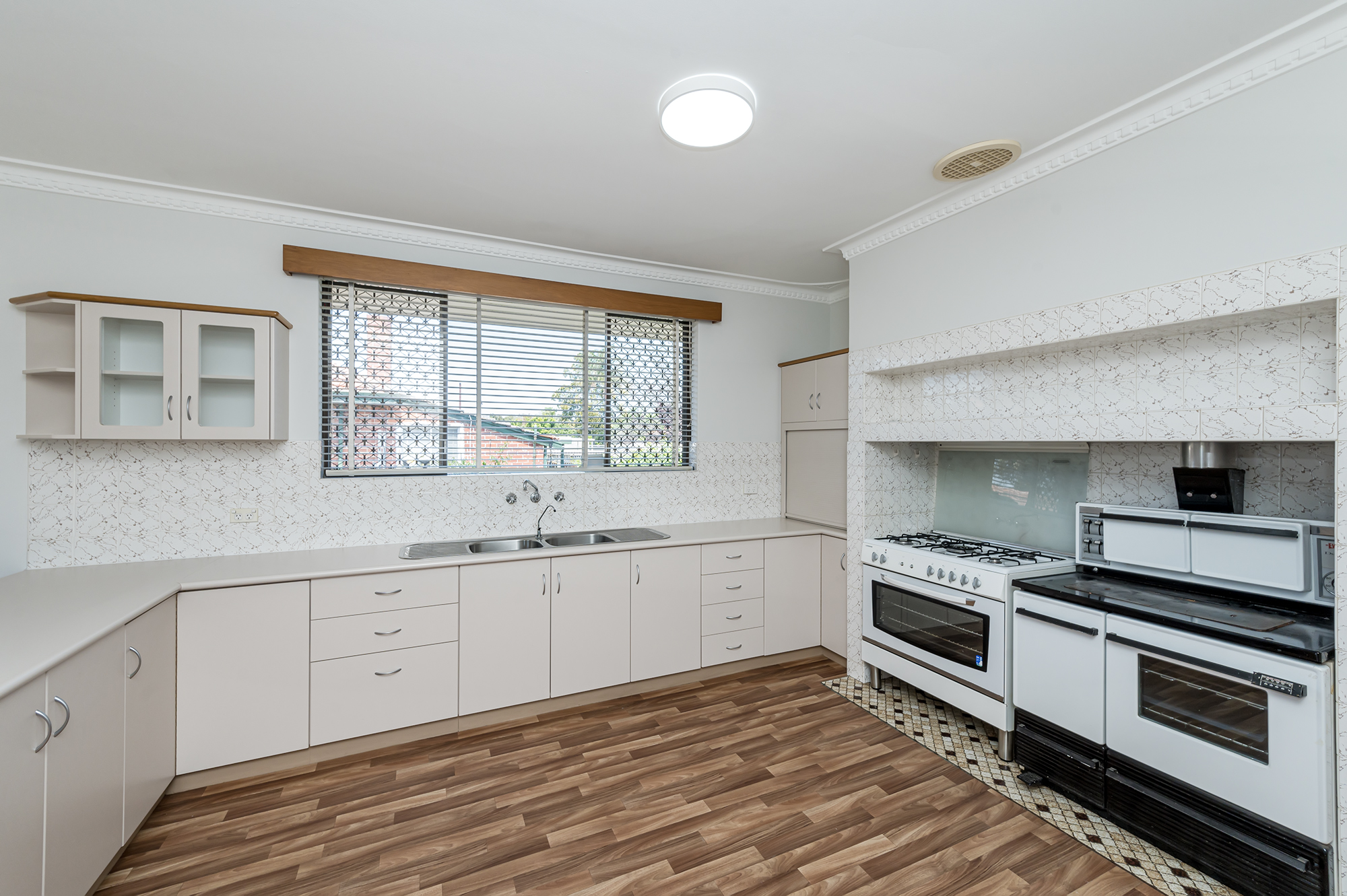 65 IOLANTHE ST, BASSENDEAN WA 6054, 0 phòng ngủ, 0 phòng tắm, House