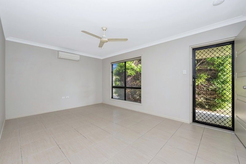 4 HENNING CT, BUSHLAND BEACH QLD 4818, 0房, 0浴, House