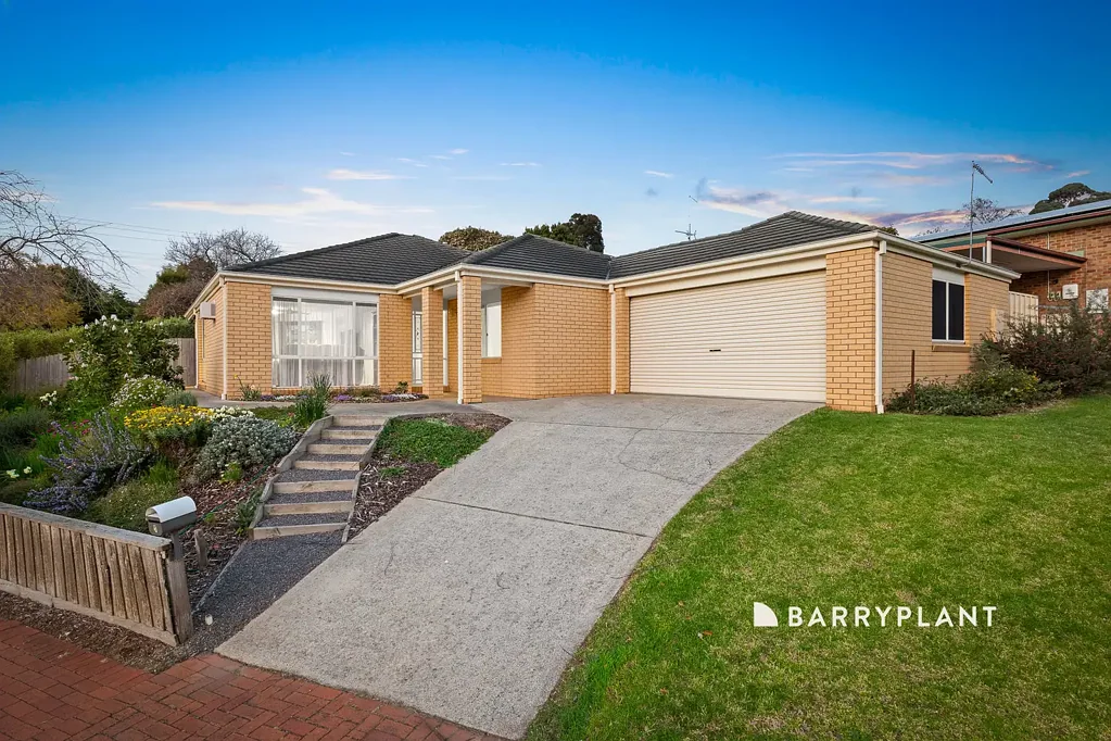 1 Flax Mill Close, Drouin, VIC 3818