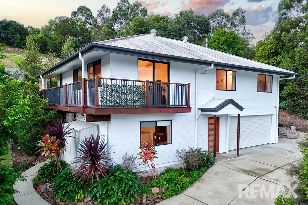 Nambour 4 Bedroom Spacious Nambour Retreat with Expansive Decking & Private Leafy Surrounds