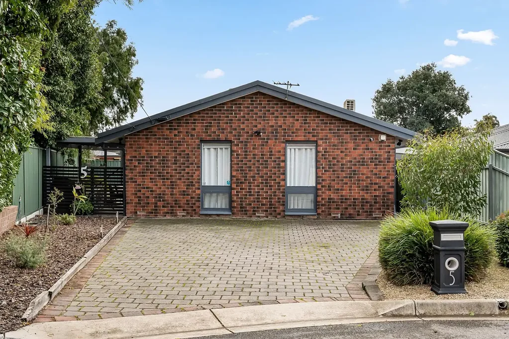 Morphett Vale 3Phòng ngủ Perfect Start in a Quiet Court.