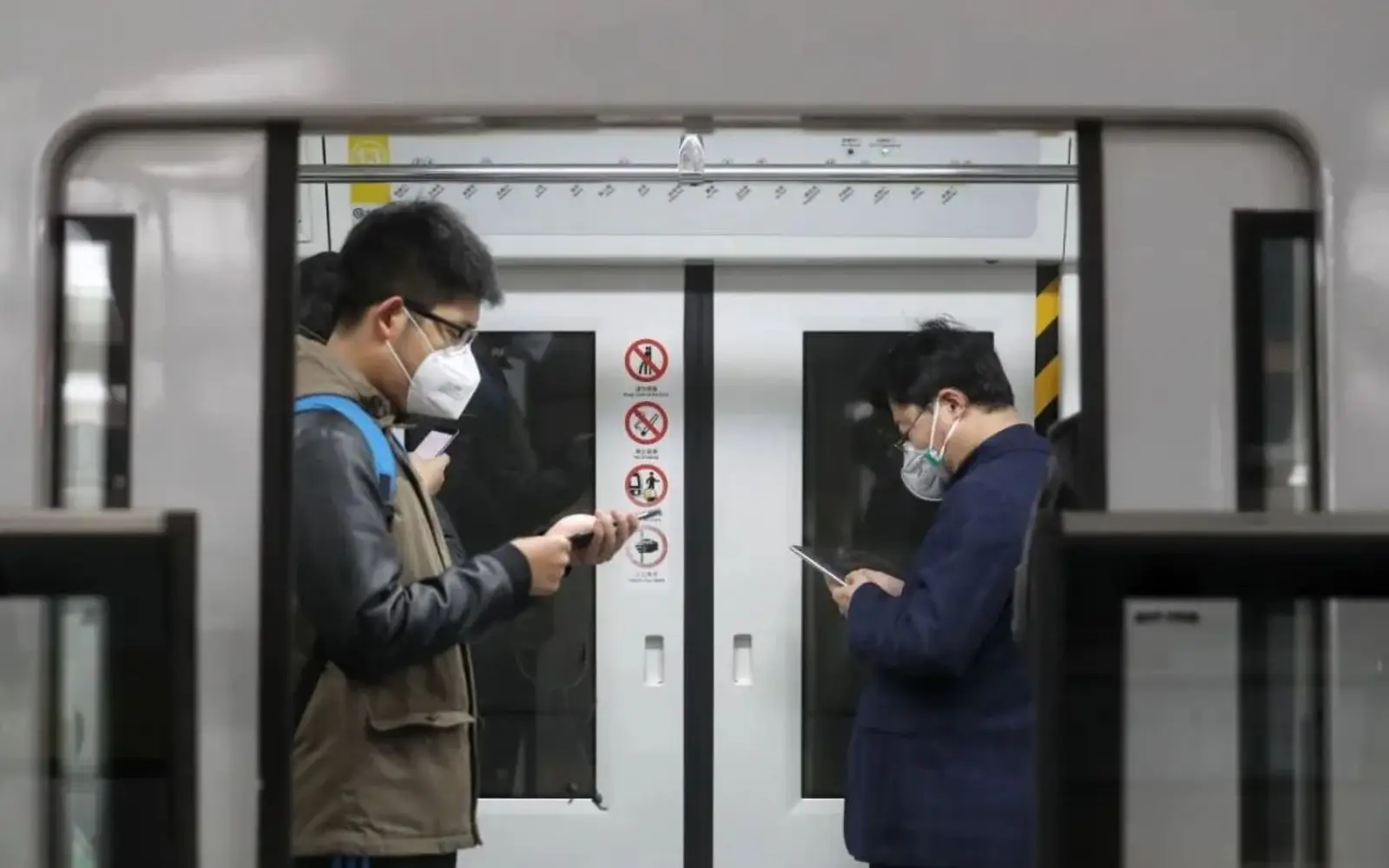 北京再增27例，此轮疫情0号病人是谁？三文鱼带毒吗？六问北京疫情