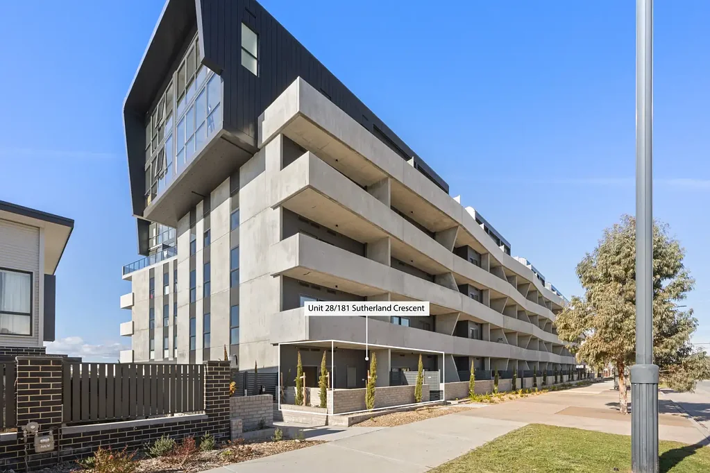 Taylor 2 Bedroom Ground floor apartment with views