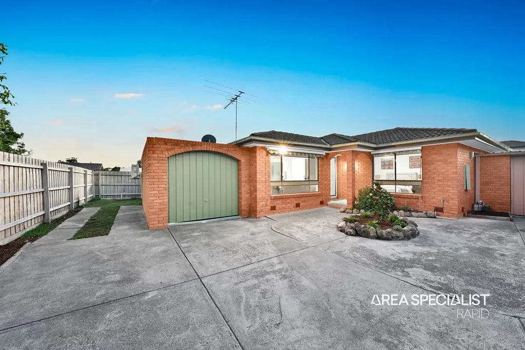 4/35 Lyall Street, Cranbourne, VIC 3977