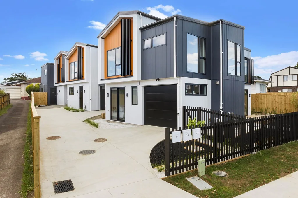9A Liam Place, Half Moon Bay, Manukau City, Auckland
