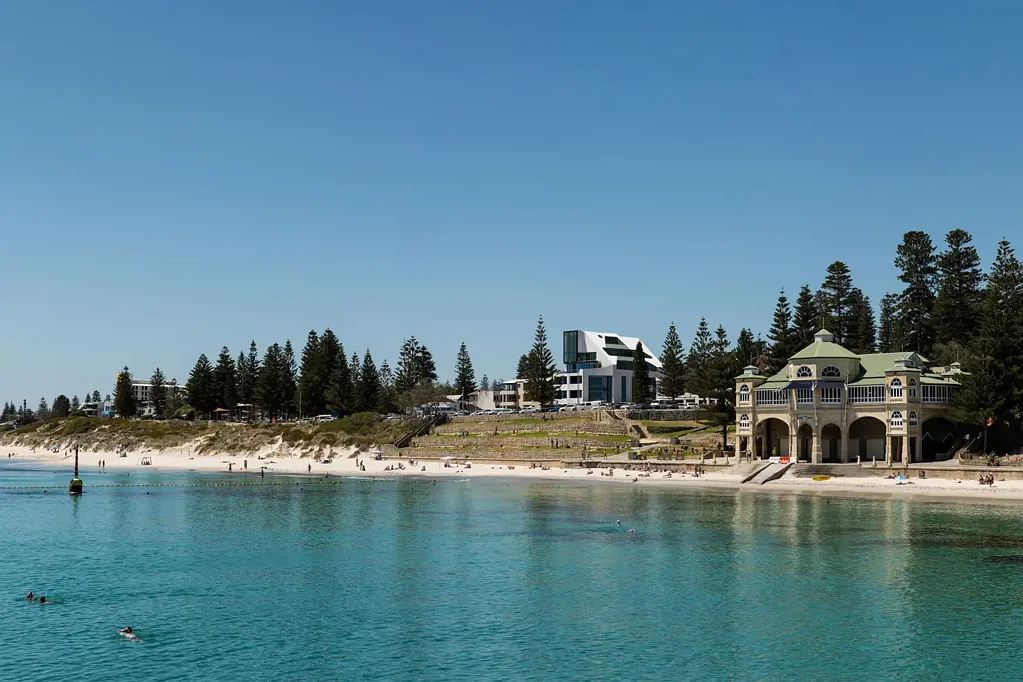 4/110 Marine Parade, Cottesloe, WA 6011