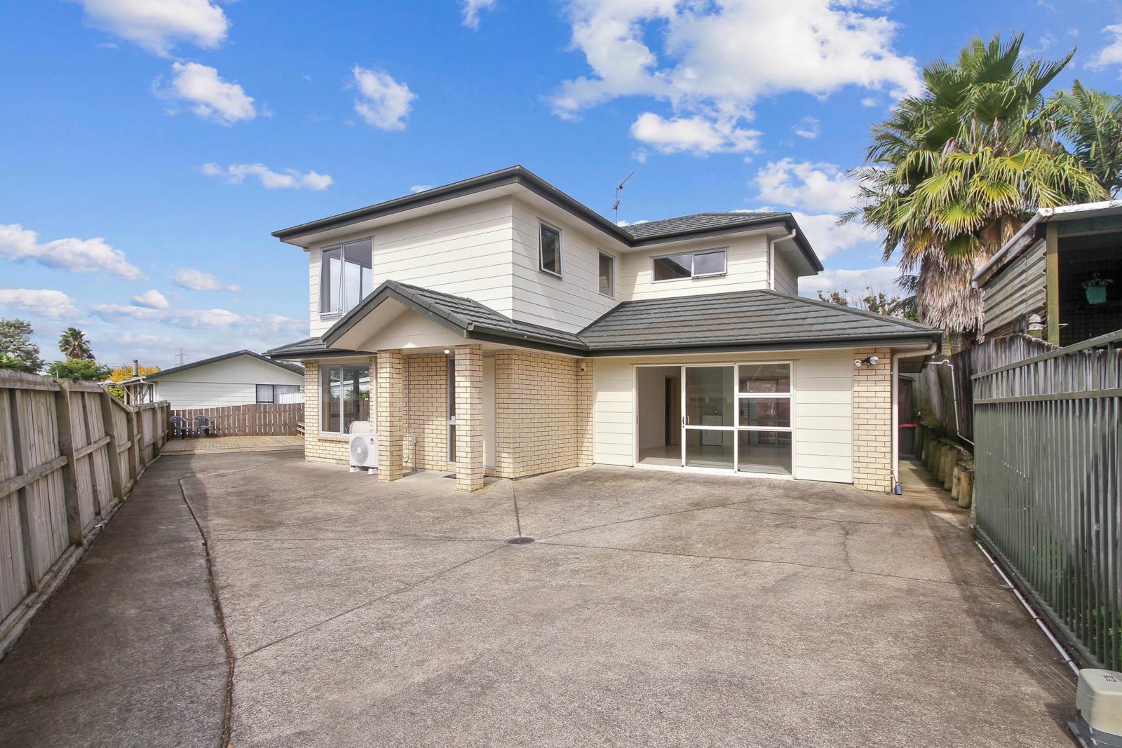 39a Hollyford Drive, Clover Park, Auckland - Manukau, 4 Schlafzimmer, 2 Badezimmer, House