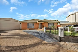 10 Oakwood Place, Blakeview