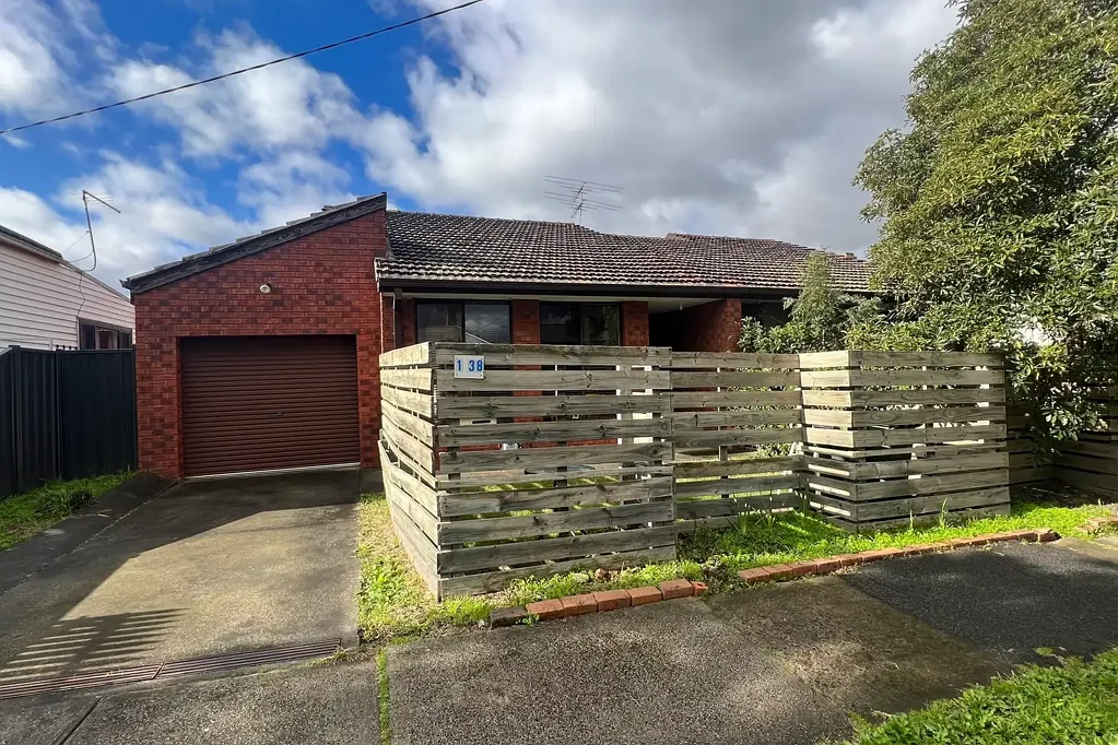 Private Front Unit - Top Location!