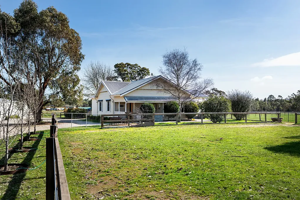 81 Thompson Street, Elphinstone, VIC 3448