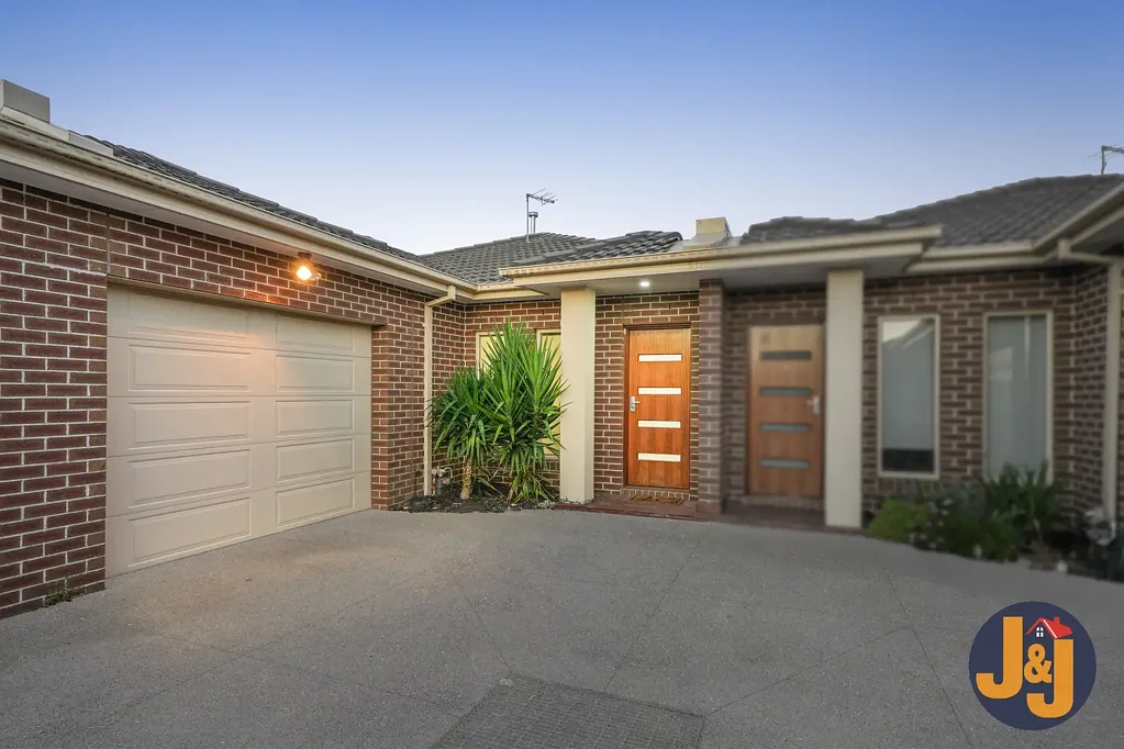 2/8 Raglan Street, Wallan, VIC 3756