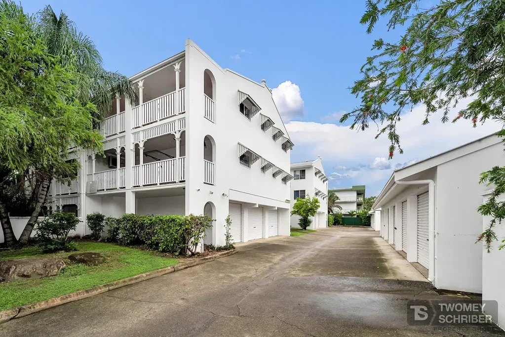 Spacious Ground Floor Unit with Private Courtyard in the Heart of Cairns CBD