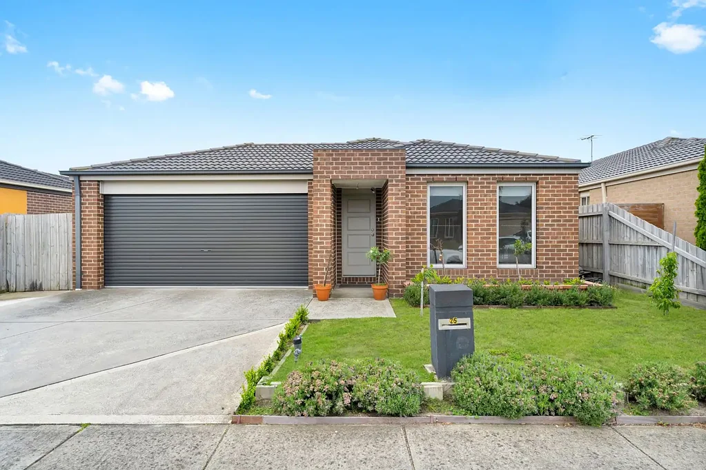 Carrum Downs 4침실 The Brief: Beautifully presented family home with established gardens and outdoor entertaining appeal