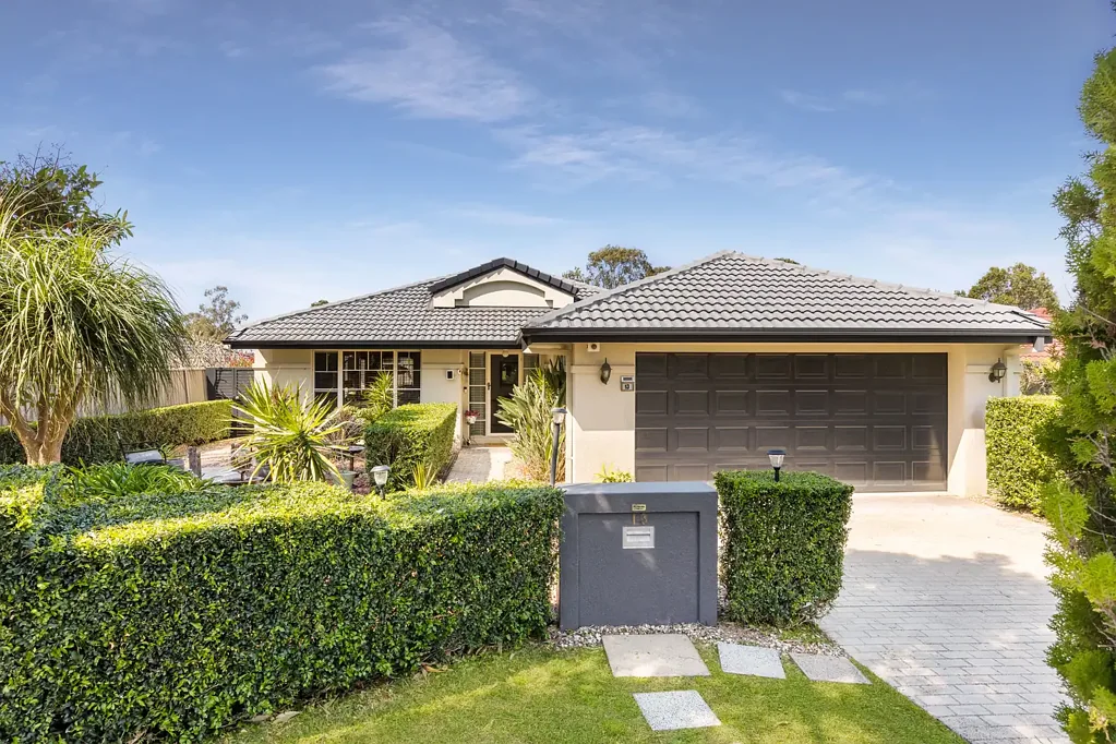 13 Clear River Boulevard, Ashmore, QLD 4214