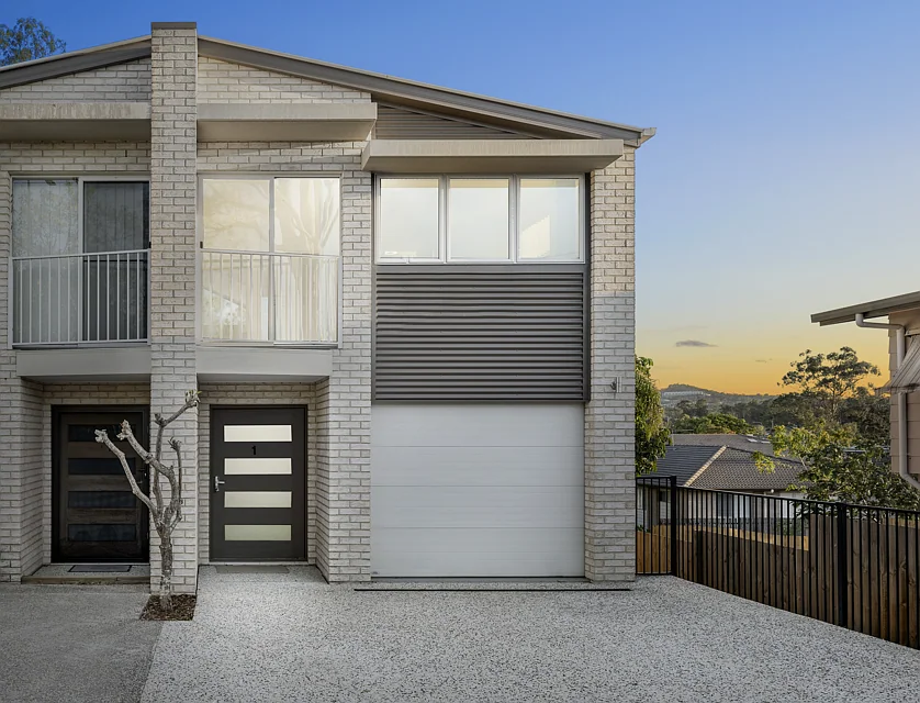 1/13 Nerang-Broadbeach Road, Nerang, Gold Coast, 4 침실, 3 욕실, Apartment
